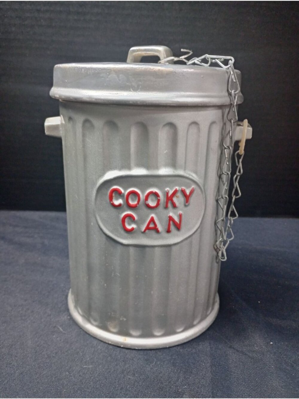 Vintage  Retro  *RARE* Enesco " Cooky Can" Trash Can Cannister with Lid and Chai